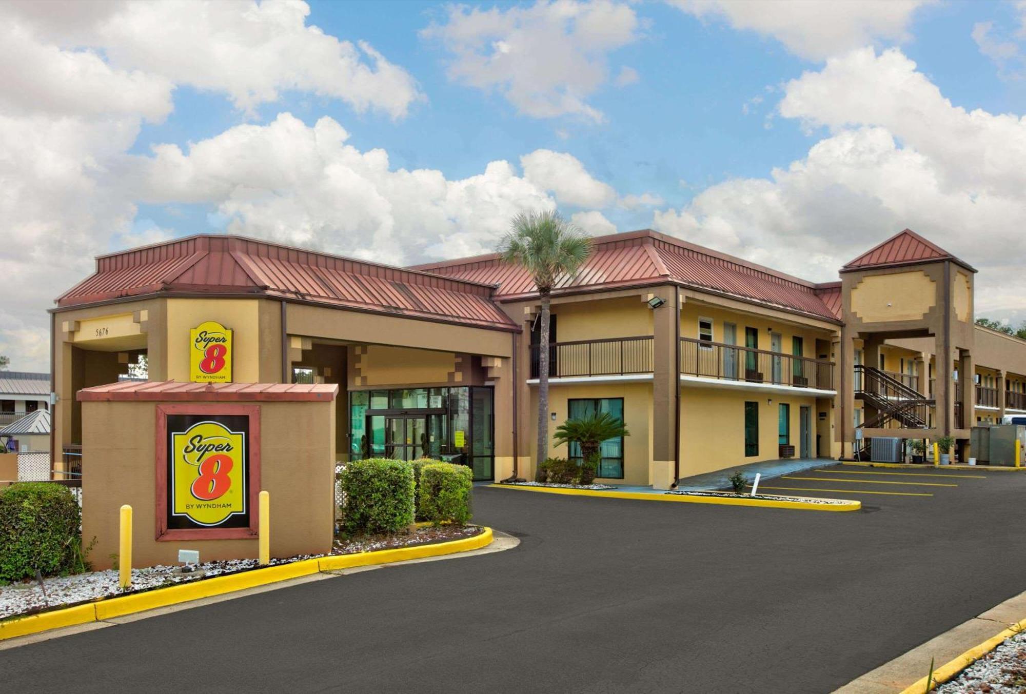 Super 8 By Wyndham Mobile/Tillmans Corner Exterior foto